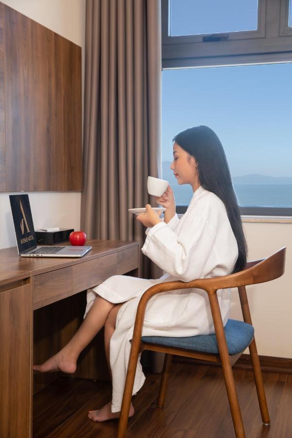 Avenis Hotel Da Nang Exterior photo